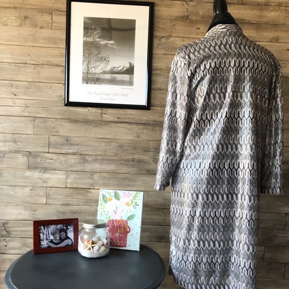 Chico’s/Travelers Chevron Jacket Standstead Gray - Picture 6 of 7